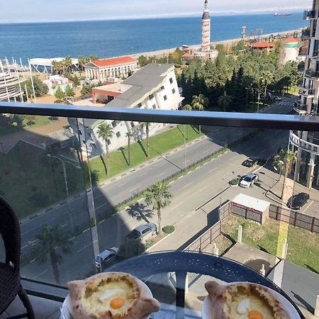 Apartment Sea Tower Khimshiashvili 15 Batumi Eksteriør billede